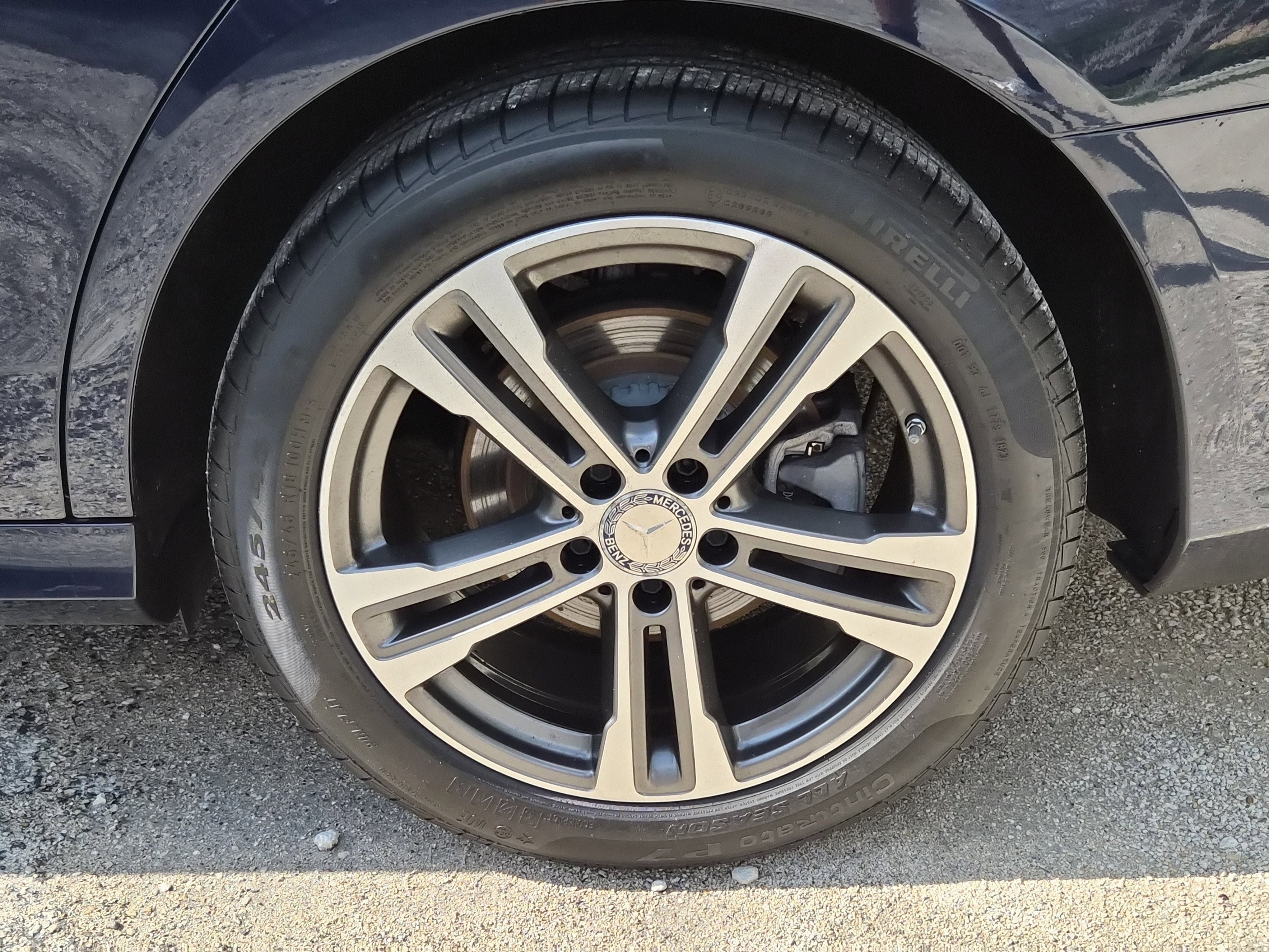 Used 2021 Mercedes-Benz E 350 4MATIC Sedan w/ Premium Package image 10