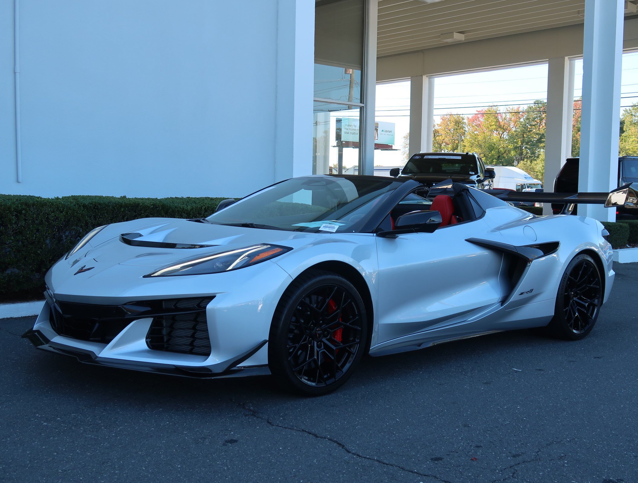 Used 2026 Chevrolet Corvette ZR1 w/ ZR1 Carbon Fiber Aero Package RWD image 38