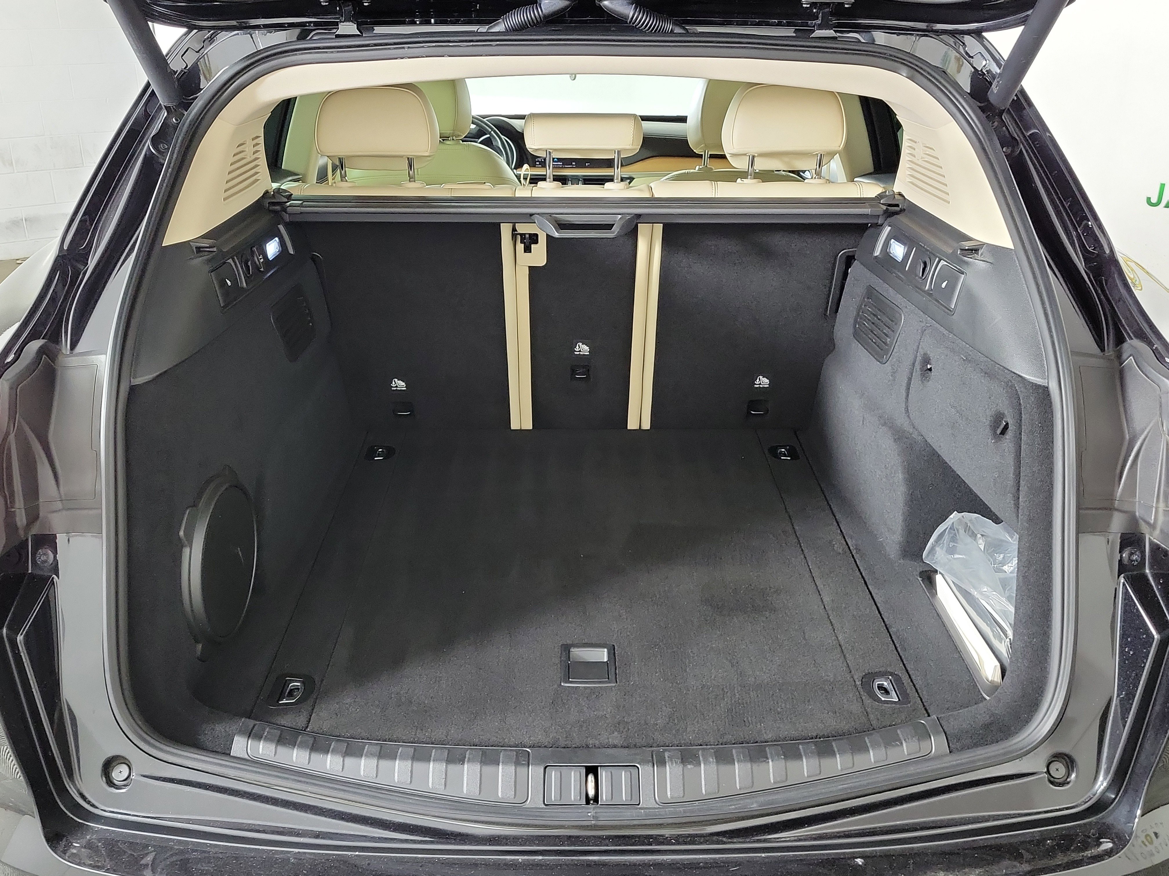 Used 2019 Alfa Romeo Stelvio Ti Lusso w/ Quick Order Package 22X Lusso image 26