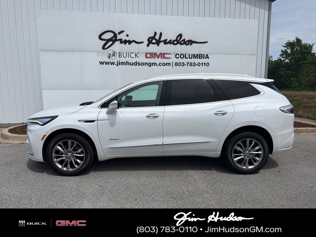 Used 2024 Buick Enclave Avenir w/ Avenir Technology Package FWD image 2