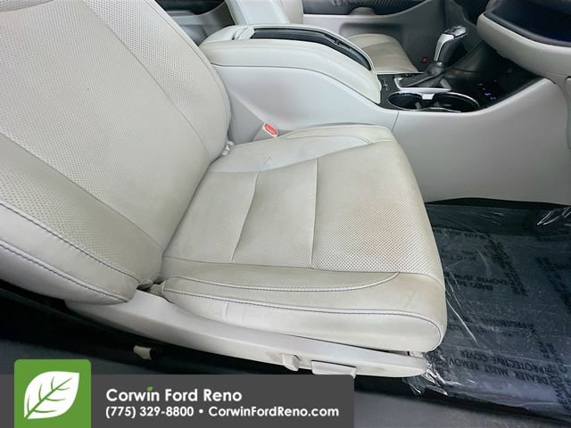 Used 2015 Toyota Highlander Limited Platinum AWD/4WD image 31