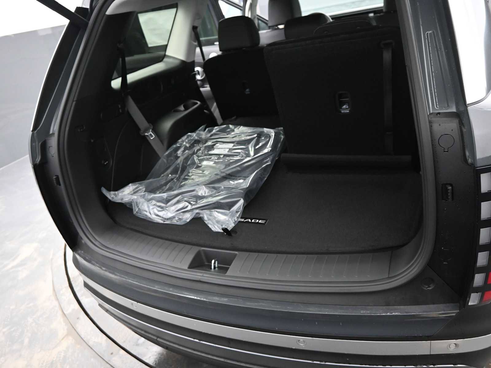 New 2026 Hyundai Palisade SEL image 13