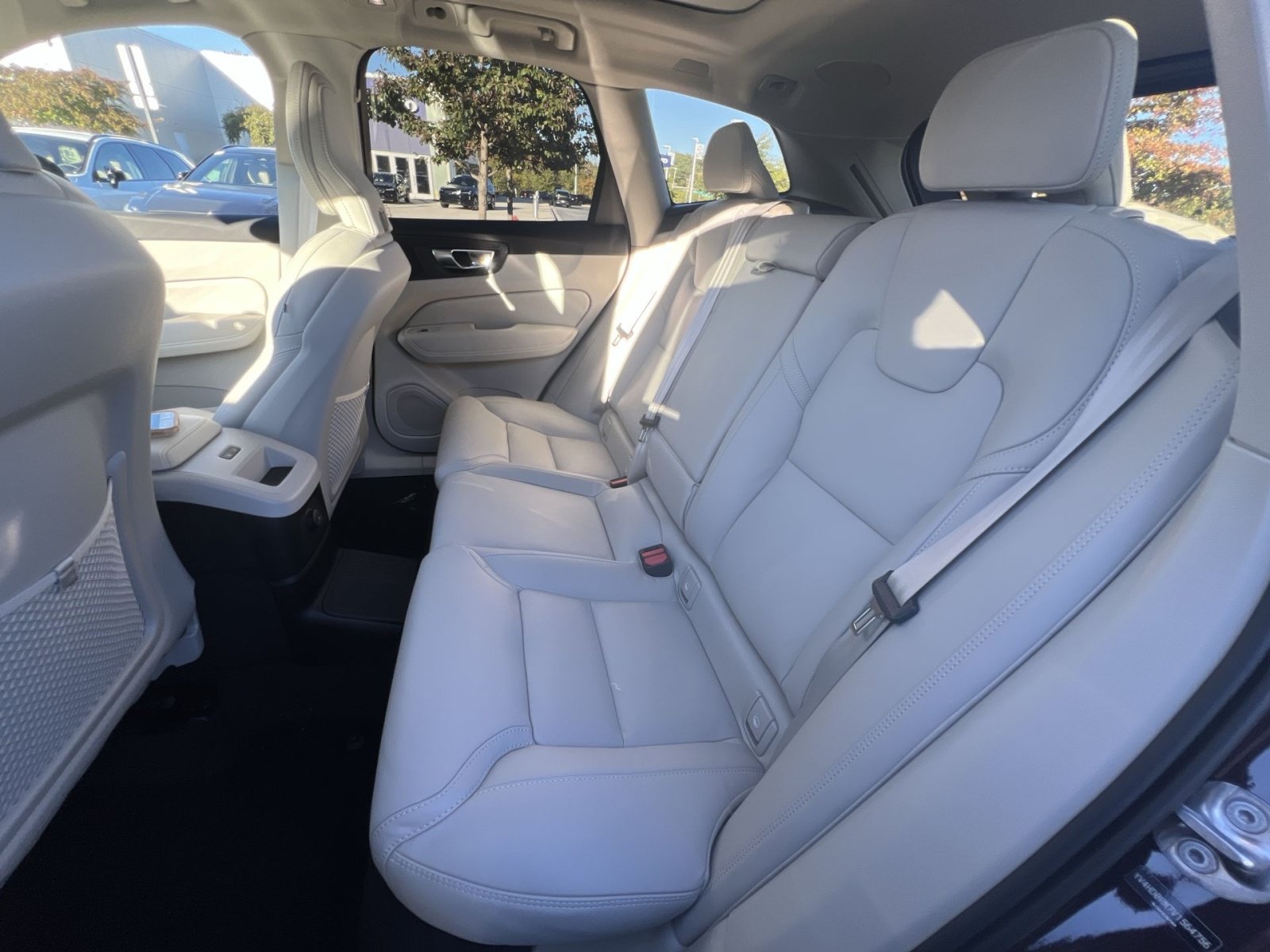 New 2027 Volvo XC60 T8 Ultra AWD/4WD image 25