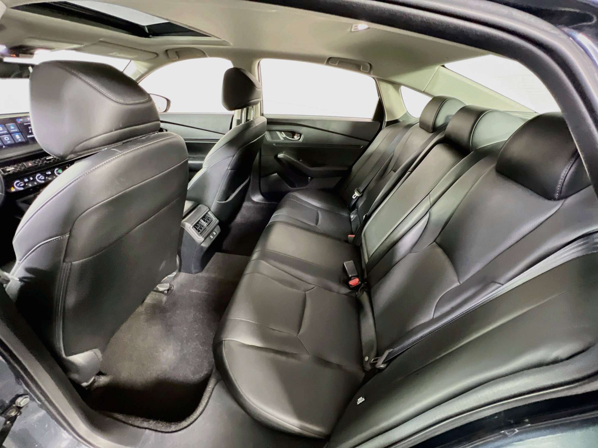 Used 2024 Honda Accord EX-L image 24