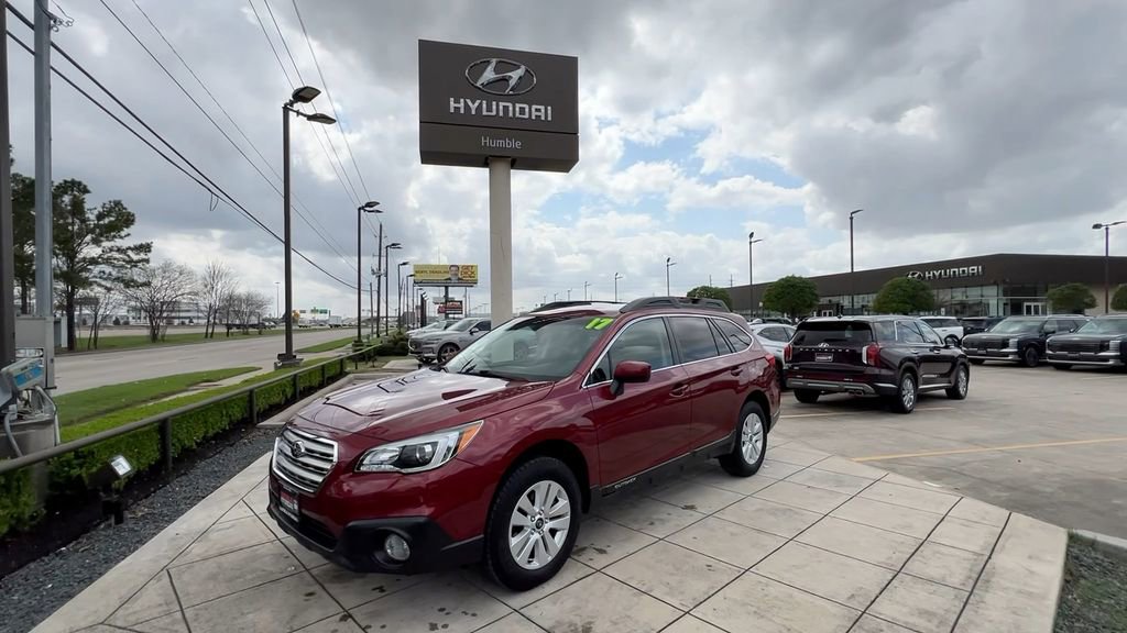 Used 2017 Subaru Outback 2.5i Premium image 8