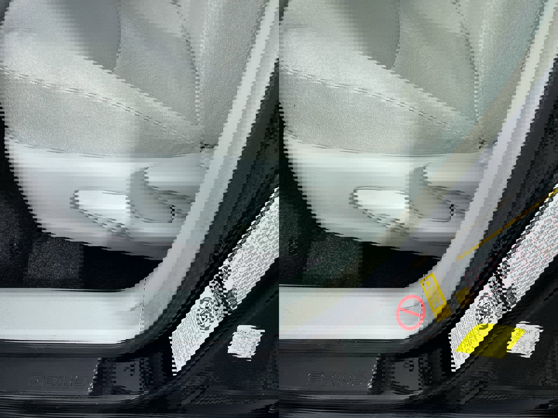 Used 2015 Toyota Prius Two image 13