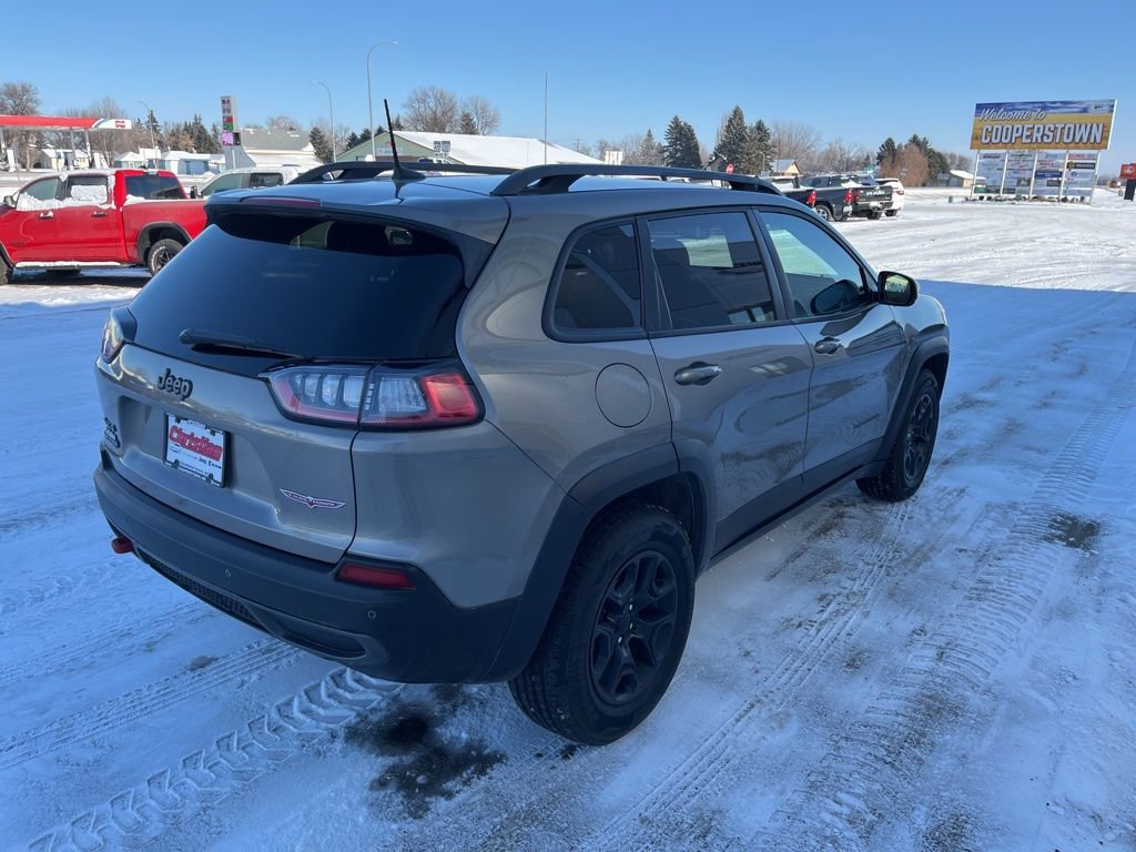 Used 2021 Jeep Cherokee Trailhawk image 5