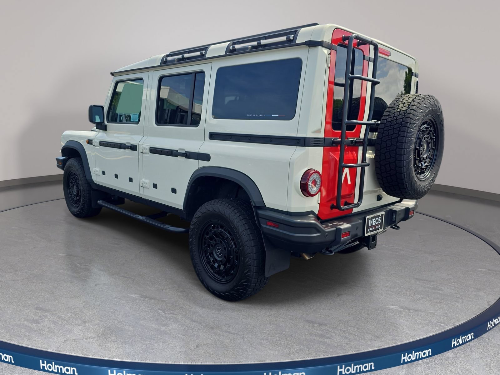 Used 2025 INEOS Grenadier Station Wagon AWD/4WD image 8