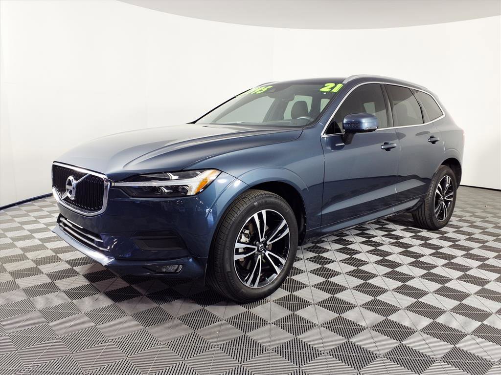 Used 2021 Volvo XC60 T5 Momentum w/ Advanced Package