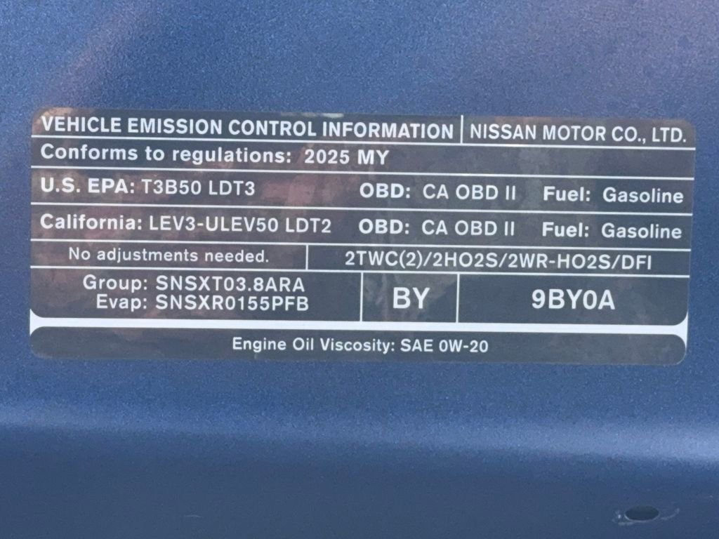 Used 2025 Nissan Frontier SV image 59