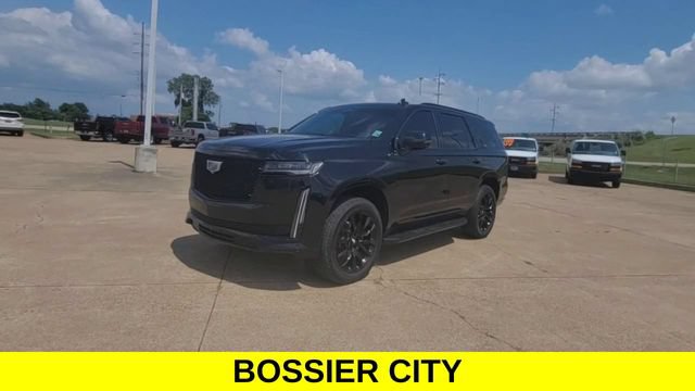 Certified 2023 Cadillac Escalade Premium Luxury w/ LPO, Radiant Package RWD image 4