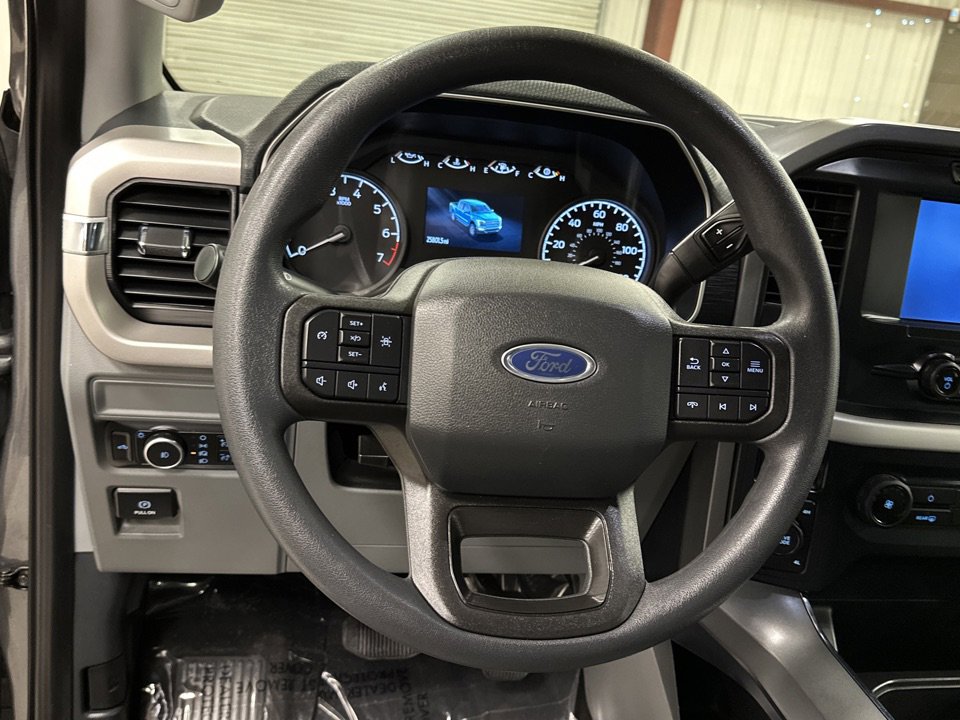 Used 2022 Ford F150 XLT w/ Trailer Tow Package image 8