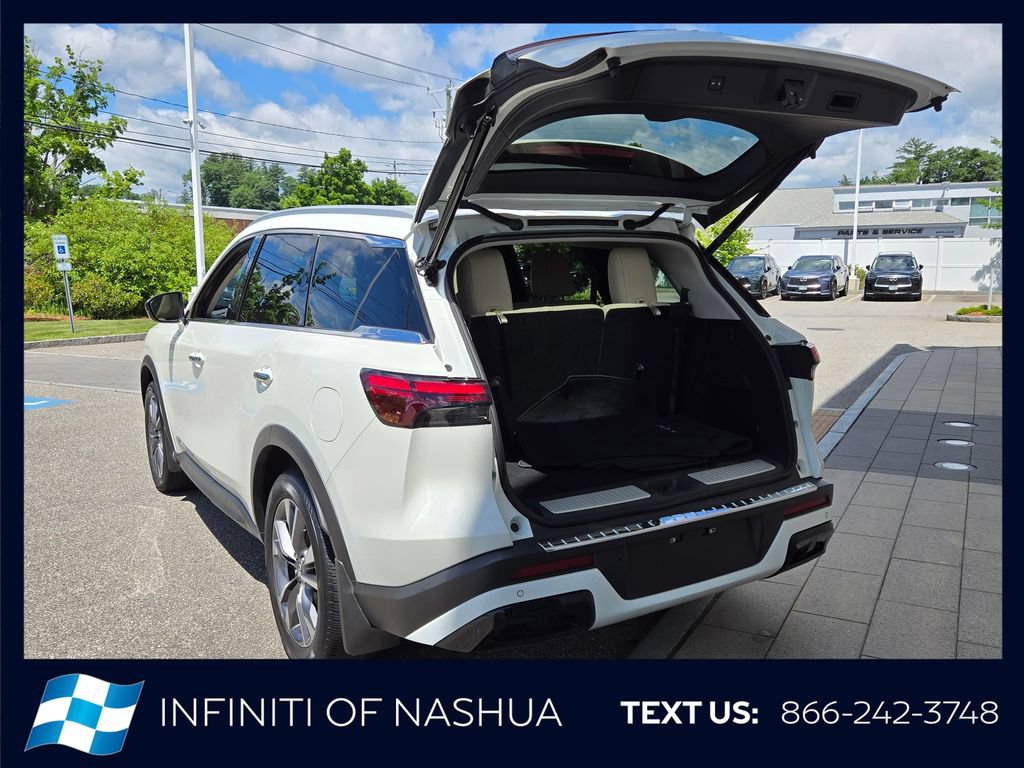Certified 2023 INFINITI QX60 Luxe w/ Cargo Package AWD/4WD image 19