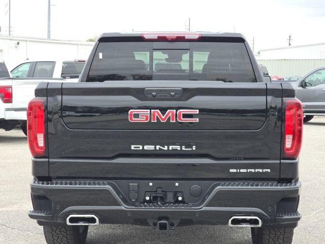 Used 2026 GMC Sierra 1500 Denali w/ Technology Package image 4