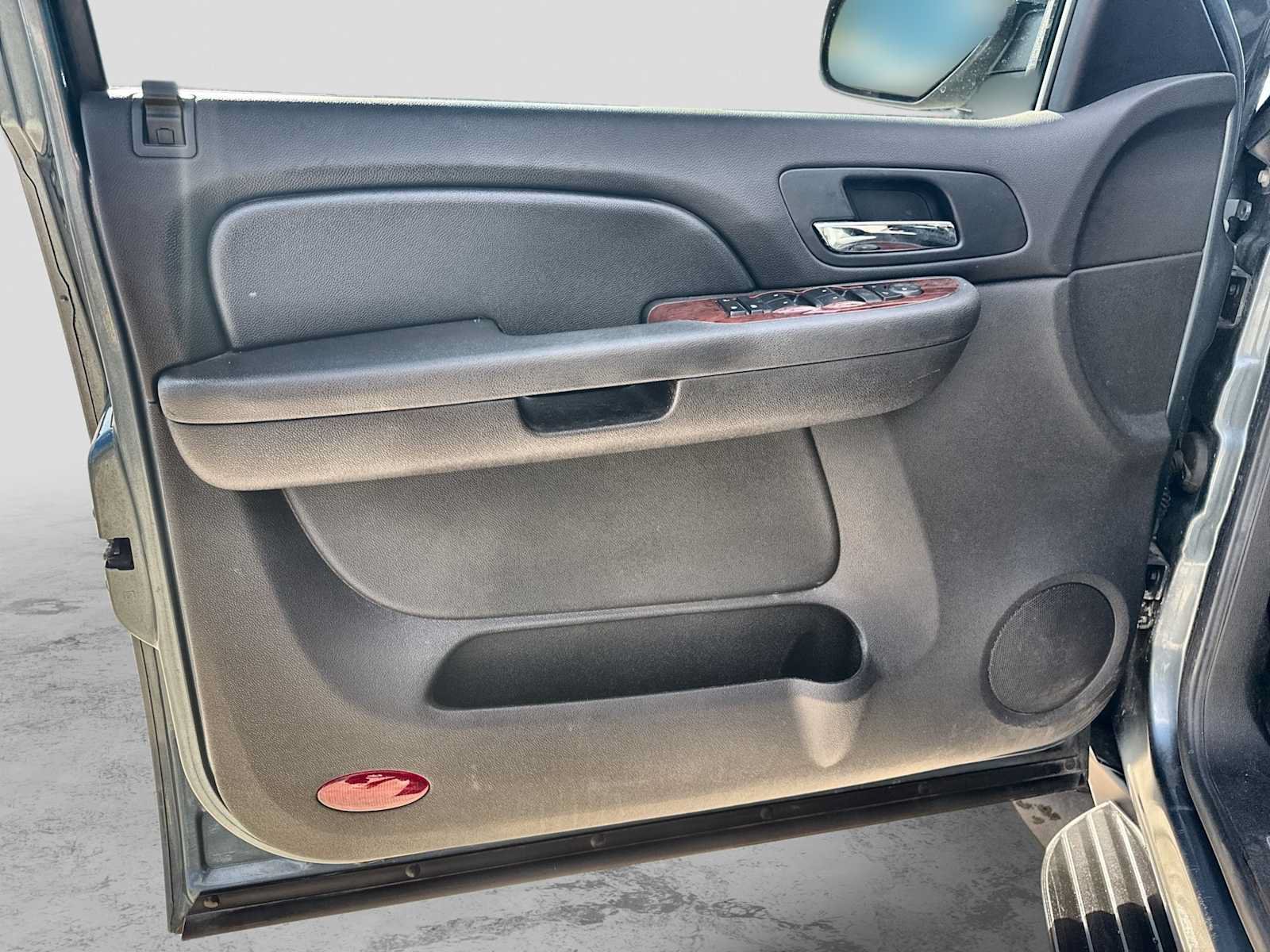 Used 2009 Chevrolet Avalanche LT AWD/4WD image 27