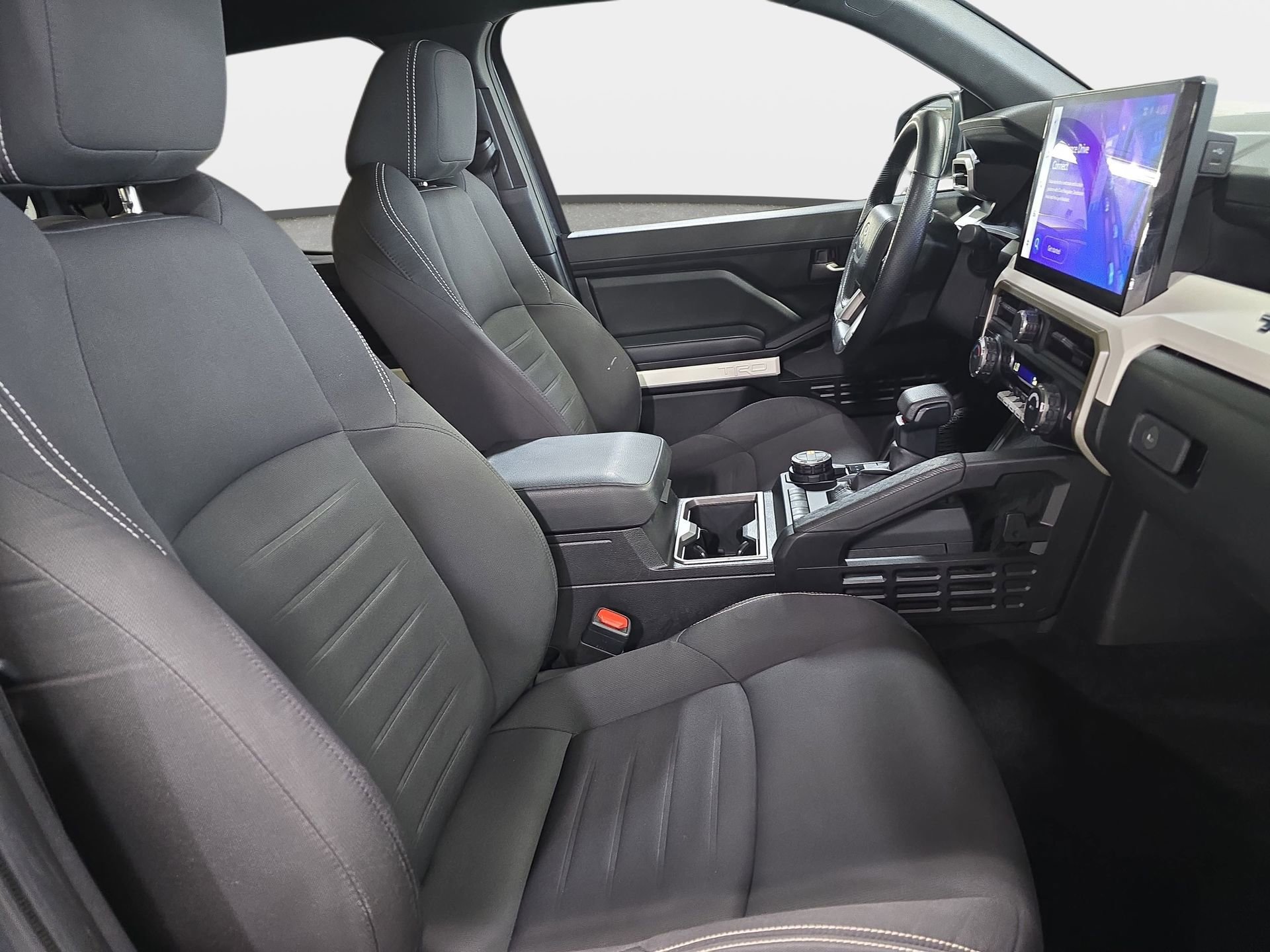 Used 2024 Toyota Tacoma TRD Off-Road AWD/4WD image 10