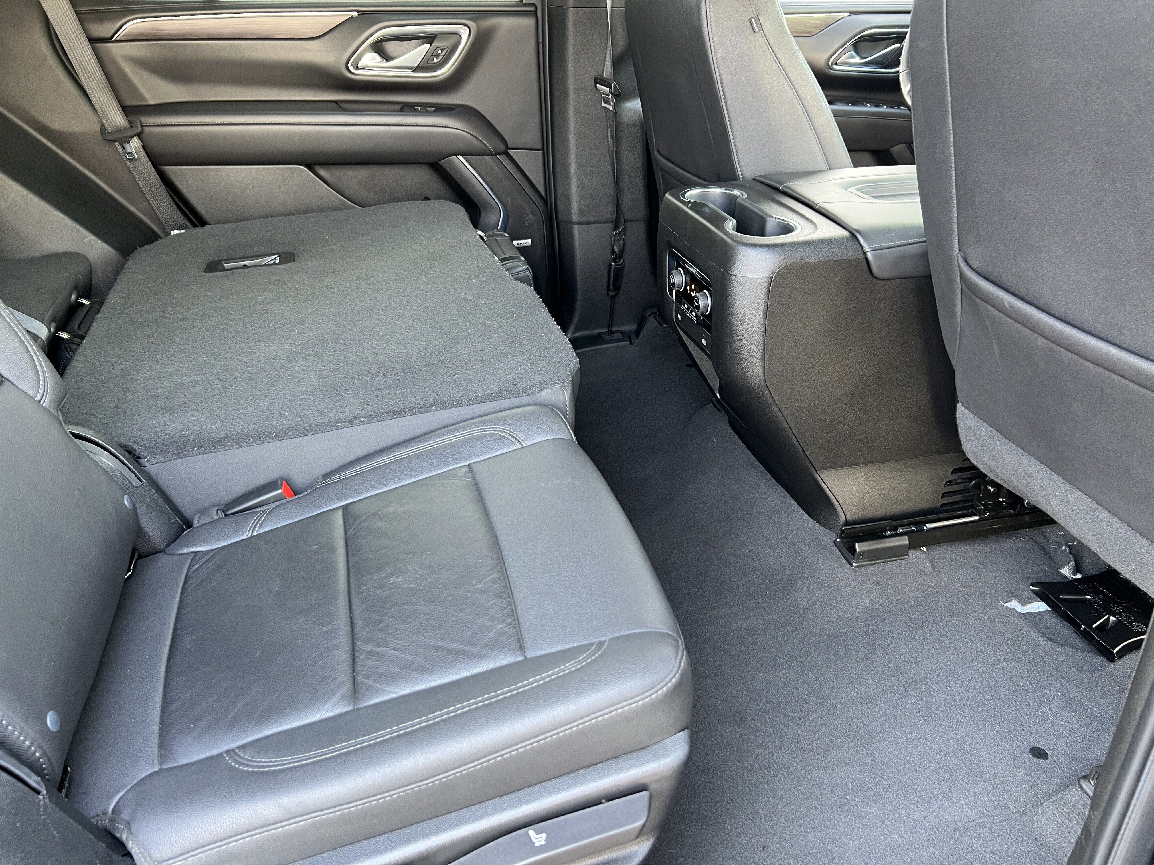 Used 2023 Chevrolet Tahoe LT AWD/4WD image 23