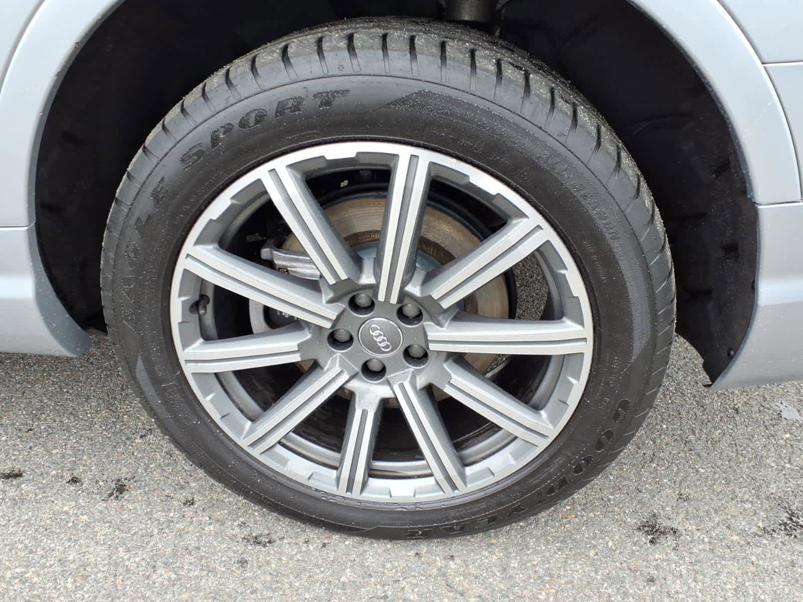 Used 2019 Audi Q7 2.0T Premium Plus w/ Premium Plus Package AWD/4WD image 9