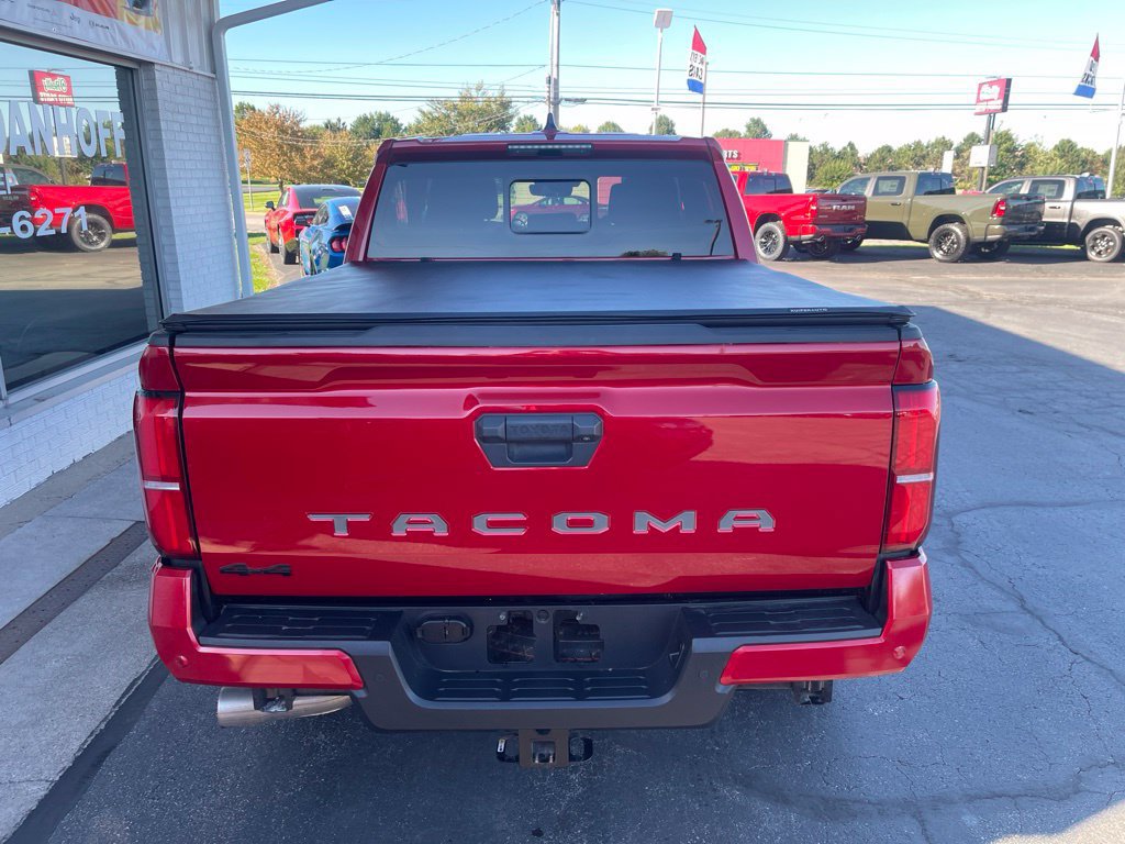 Used 2024 Toyota Tacoma TRD Sport w/ TRD Sport Upgrade Package AWD/4WD image 4