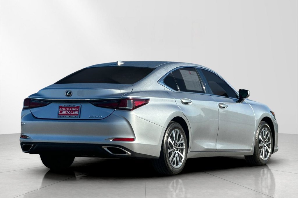 Used 2025 Lexus ES 350 w/ Accessory Package (Z1) FWD image 6