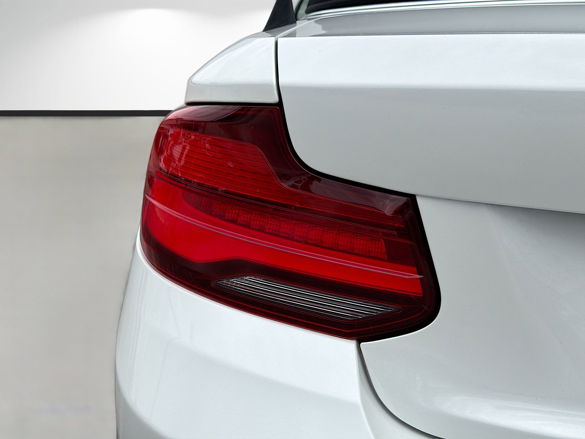 Used 2021 BMW 230i Convertible w/ Premium Package RWD image 10