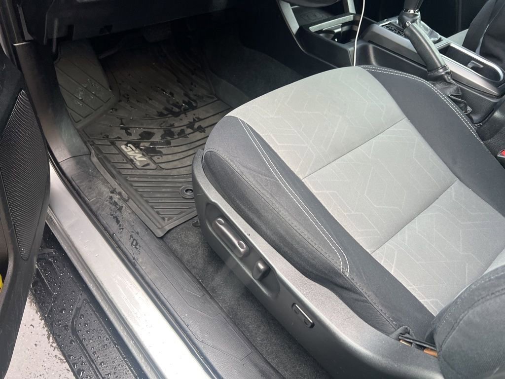 Used 2021 Toyota Tacoma TRD Off-Road AWD/4WD image 6