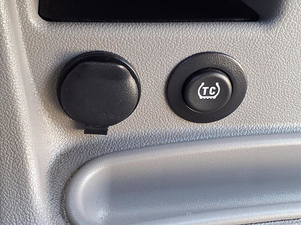 Used 2004 Chevrolet Malibu LT image 21