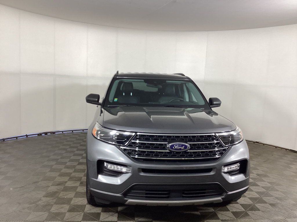 Used 2023 Ford Explorer XLT w/ Equipment Group 202A AWD/4WD image 6