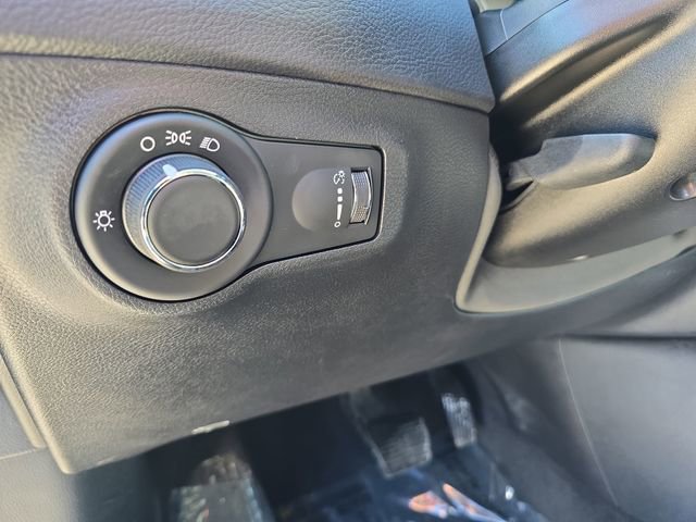 Used 2018 Jeep Compass Sport AWD/4WD image 27