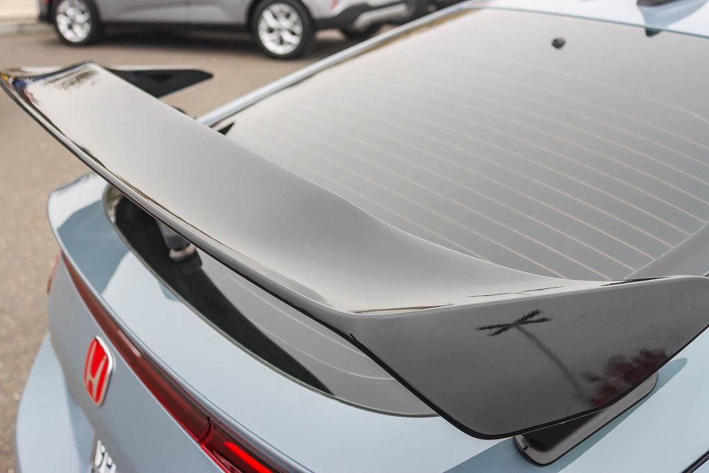 Used 2025 Honda Civic Type R image 18