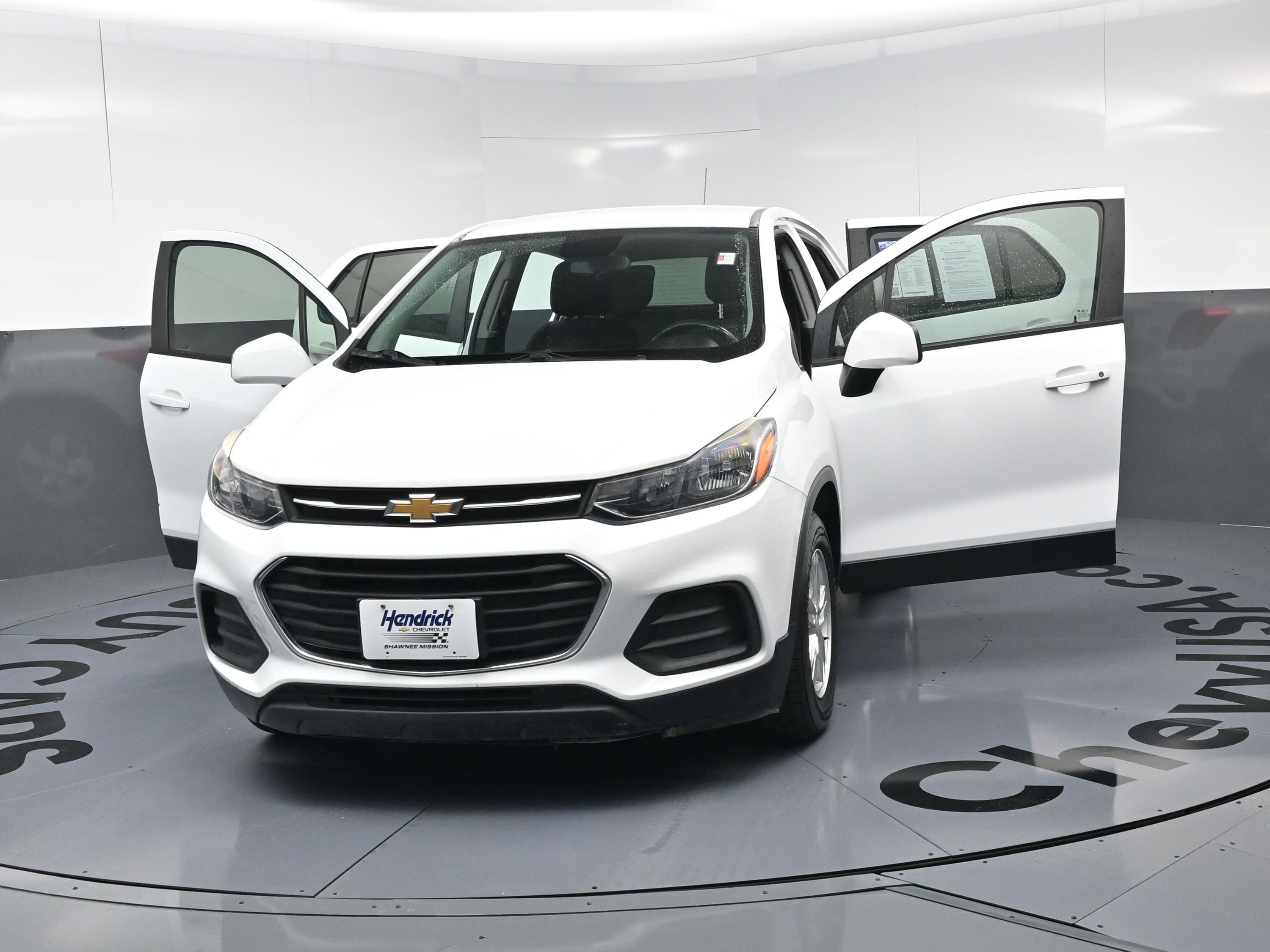 Used 2020 Chevrolet Trax LS image 21