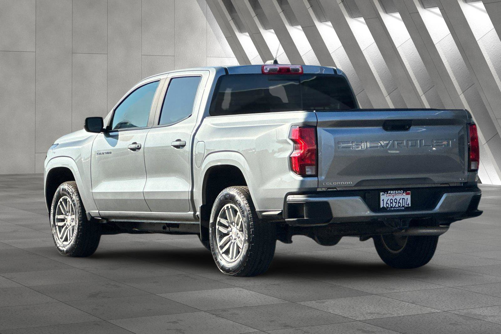 Certified 2024 Chevrolet Colorado LT w/ LT Convenience Package image 6