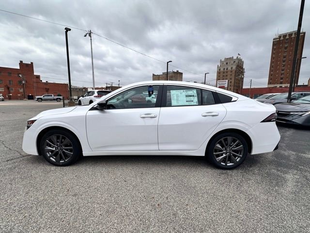 New 2026 Nissan Sentra SL w/ Floor Mat Package image 5