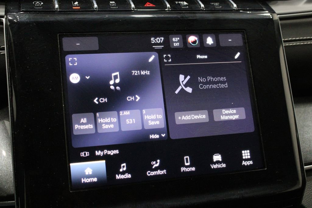 Used 2023 Jeep Grand Cherokee Laredo image 29