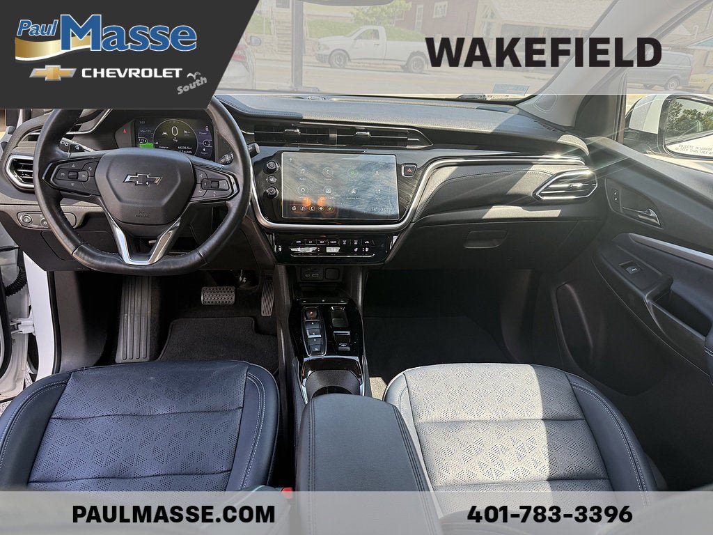 Used 2023 Chevrolet Bolt EUV LT w/ Convenience Package FWD image 11