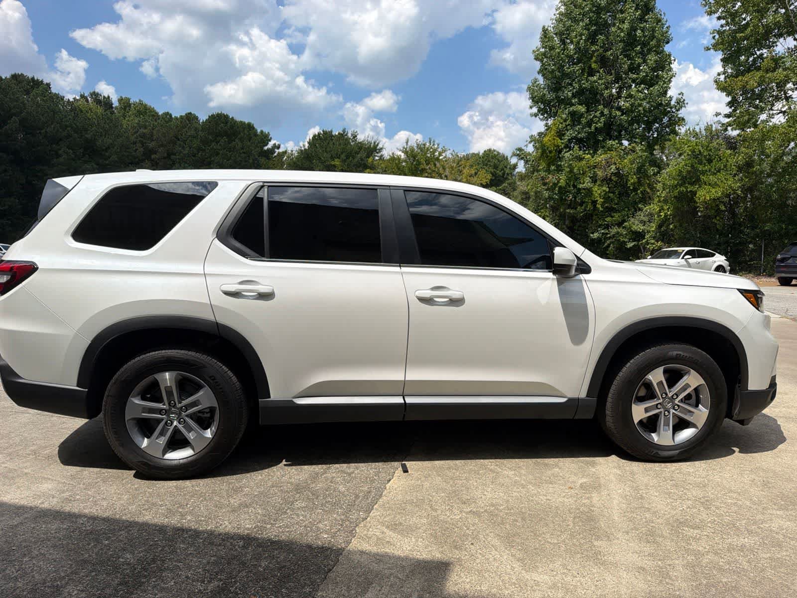 Certified 2025 Honda Pilot EX-L image 13