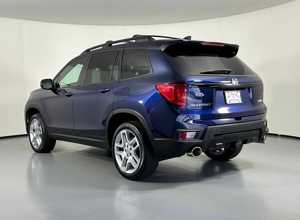 Used 2025 Honda Passport EX-L image 5