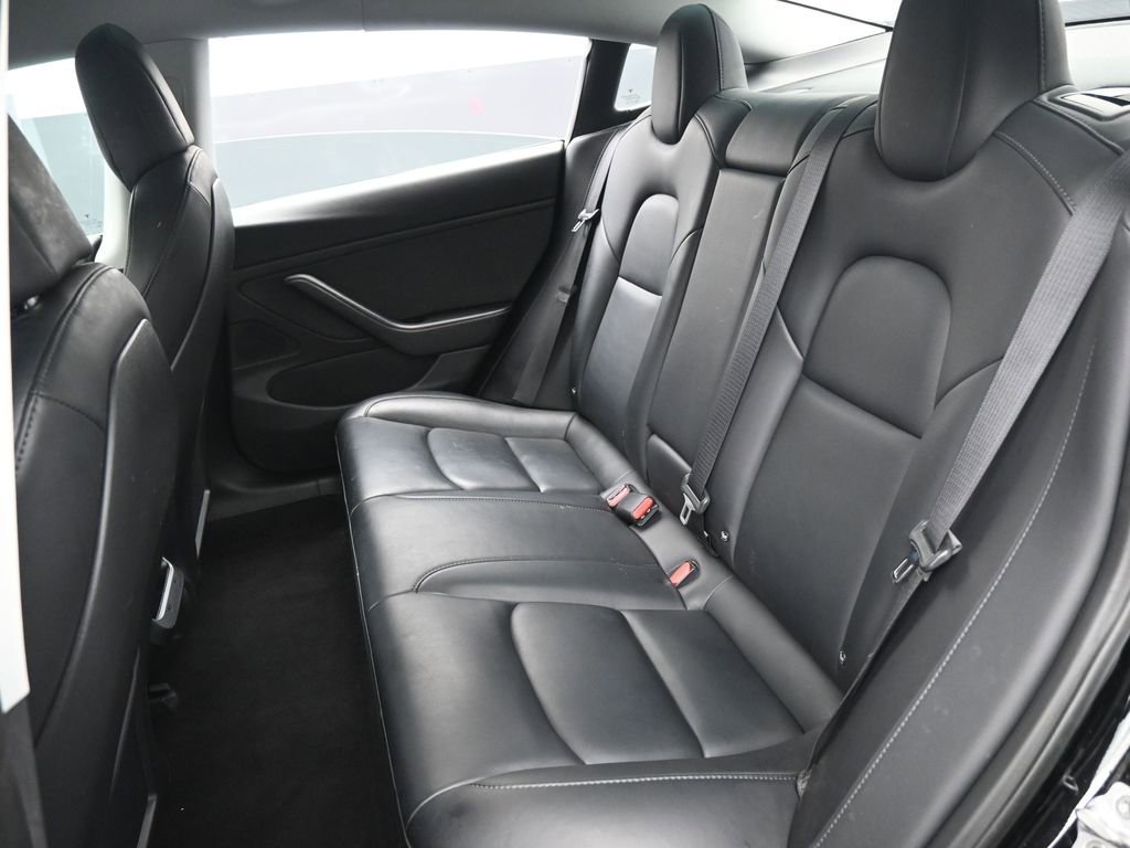 Used 2018 Tesla Model 3 Mid Range image 27