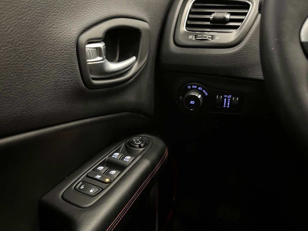 Used 2018 Jeep Compass Trailhawk w/ Leather Interior Group image 17