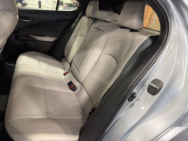 Used 2023 Lexus UX 250h AWD w/ Accessory Package (Z2) image 29