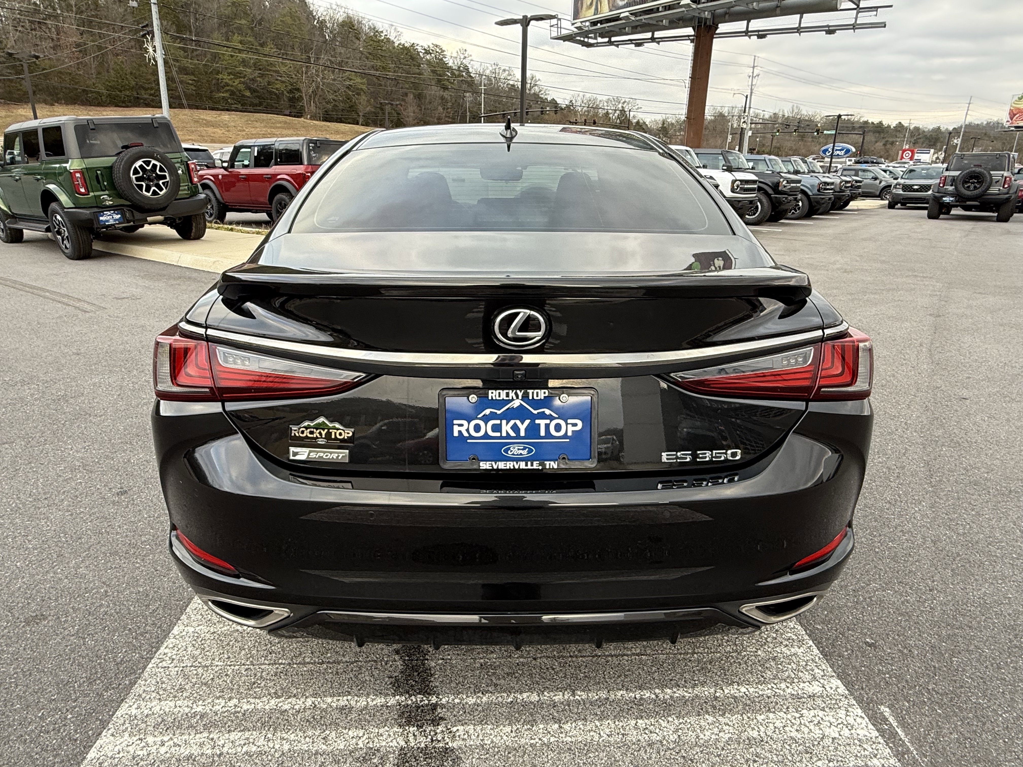 Used 2020 Lexus ES 350 F Sport image 2