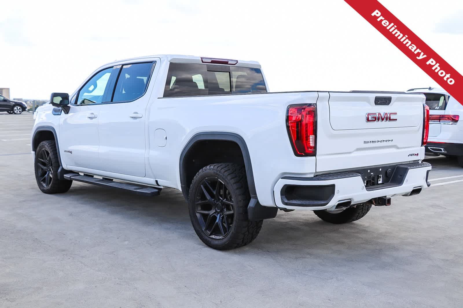 Used 2020 GMC Sierra 1500 AT4 w/ AT4 Premium Package AWD/4WD image 8