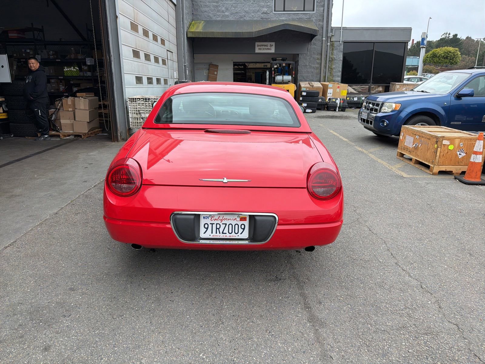 Used 2005 Ford Thunderbird RWD image 7