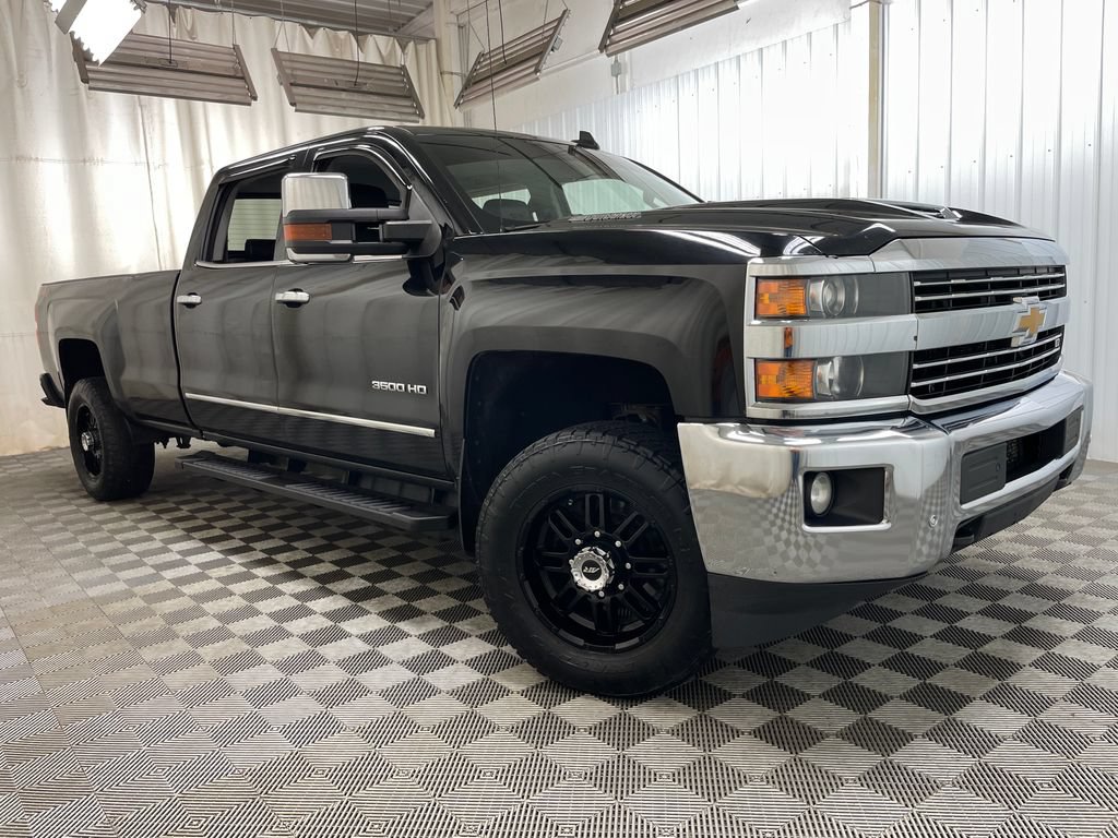 Used 2018 Chevrolet Silverado 3500 LTZ w/ Duramax Plus Package AWD/4WD image 54