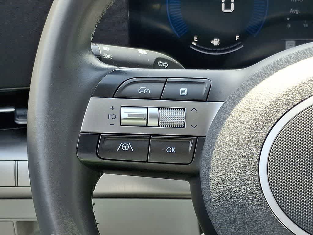 Used 2024 Hyundai Kona SEL FWD image 19