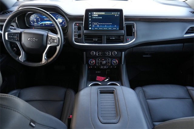 Used 2023 Chevrolet Tahoe Z71 w/ Luxury Package image 2