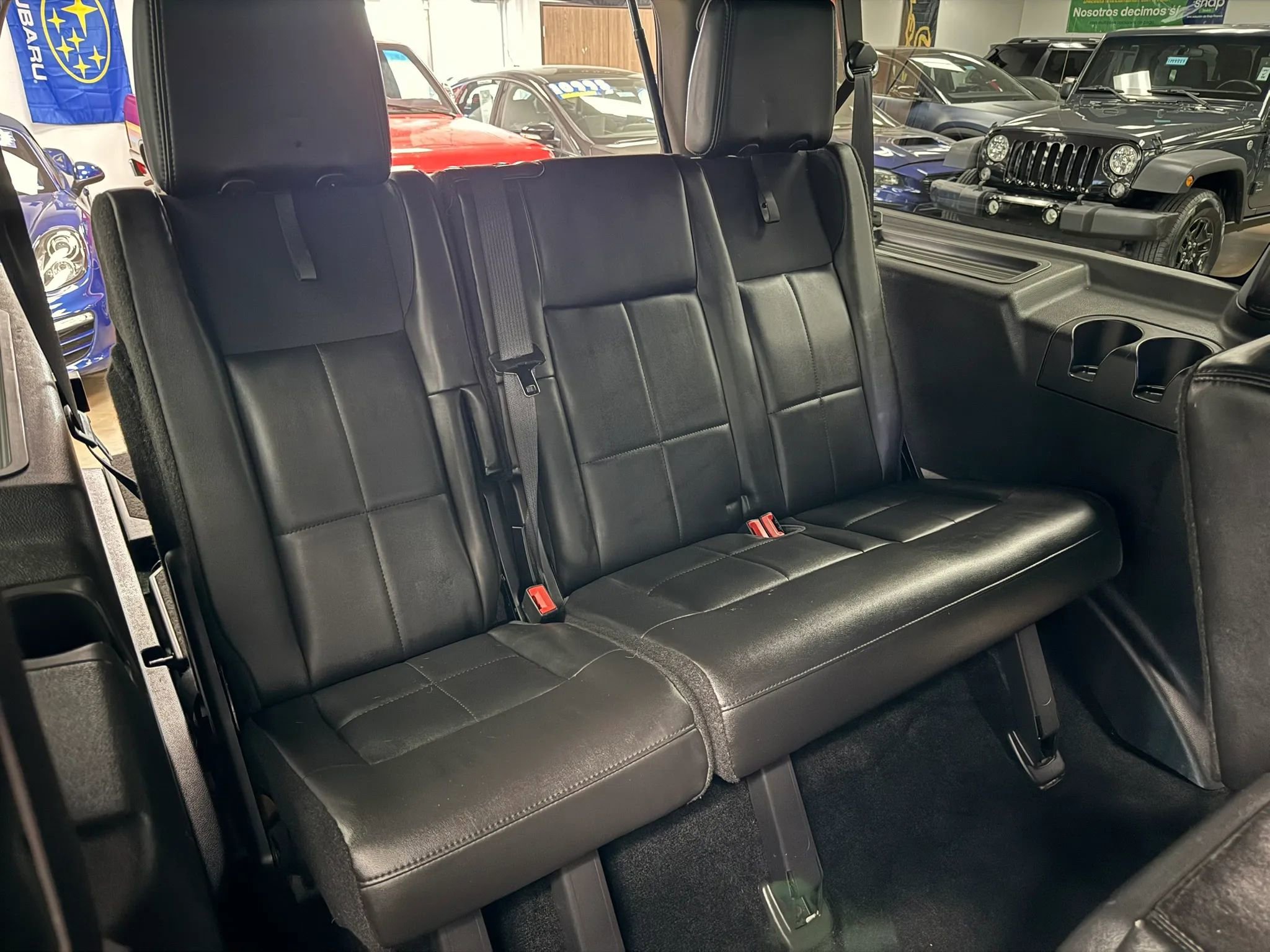 Used 2012 Lincoln Navigator L 4WD image 20