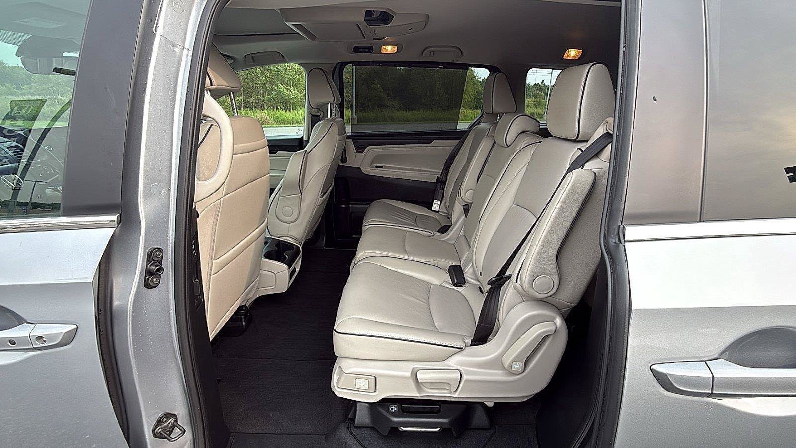 Used 2025 Honda Odyssey Touring image 21
