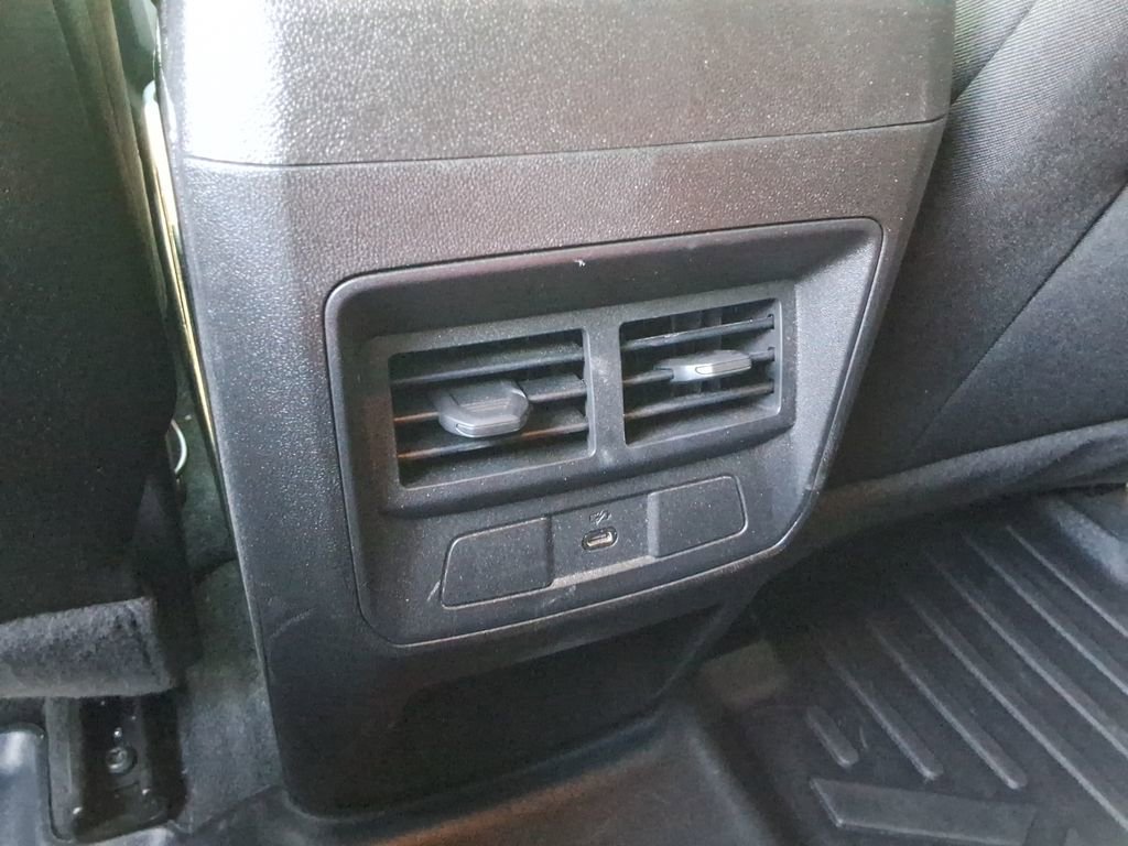 Certified 2024 Chevrolet Colorado LT w/ LT Convenience Package II image 18