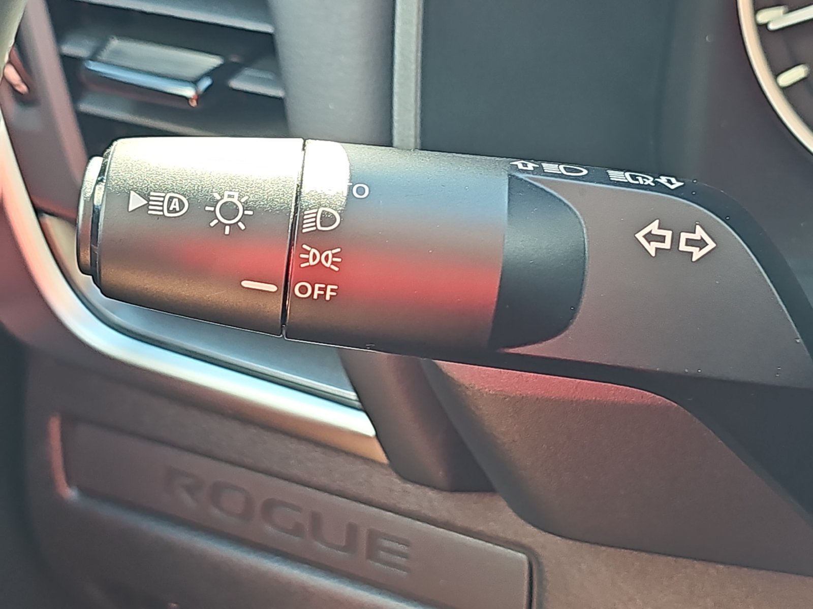 New 2027 Nissan Rogue Dark Armor FWD image 36